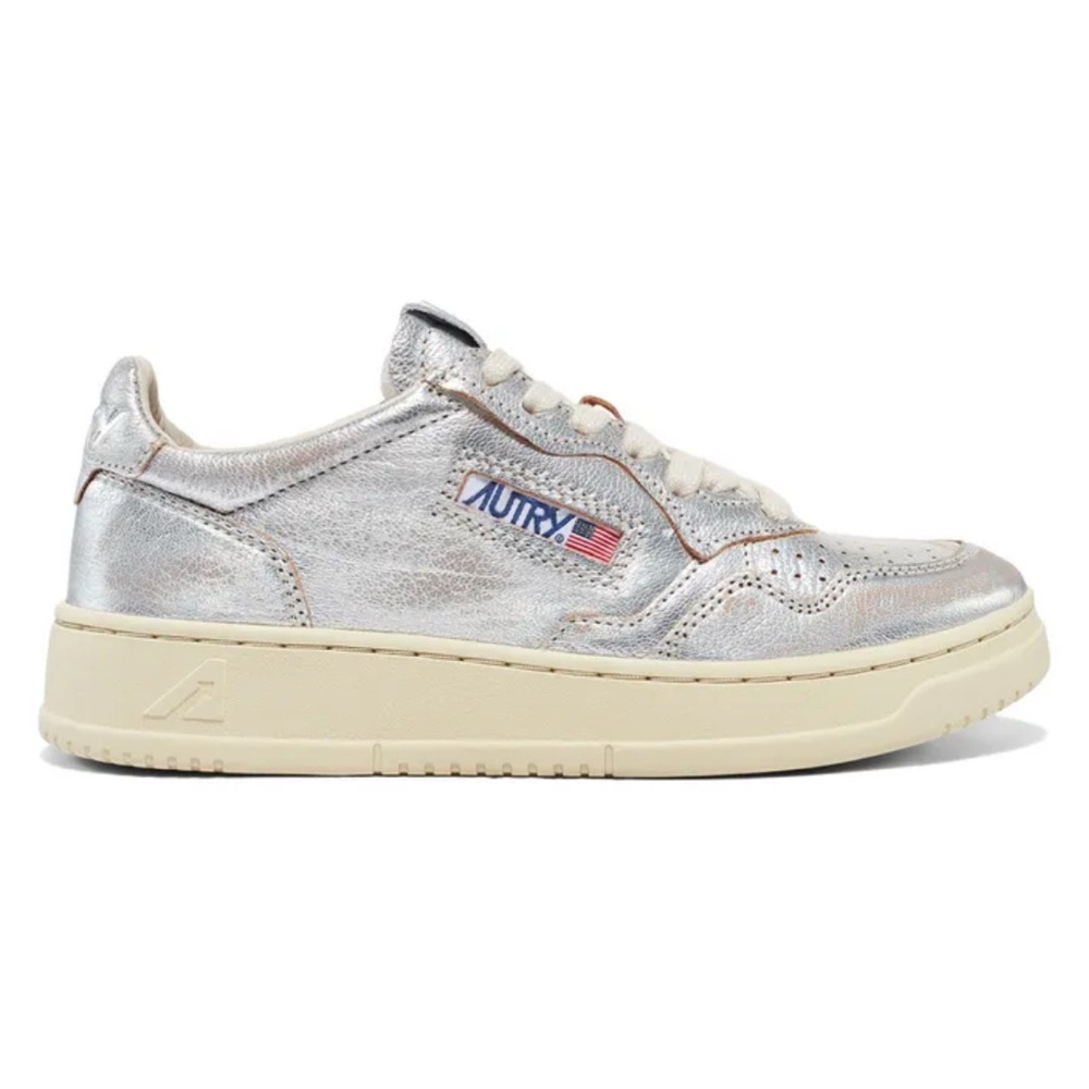 Autry Medalist sneaker in silver